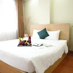 Valley Hotel &Travel